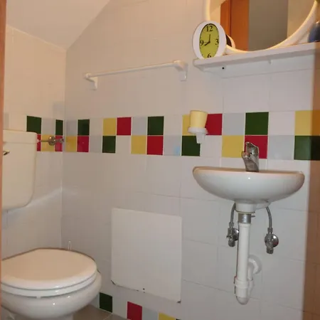 Cozy Two Bedroom With A Swimming Pool Lejlighed *